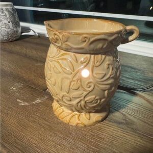 Scentsy warmer - Malta